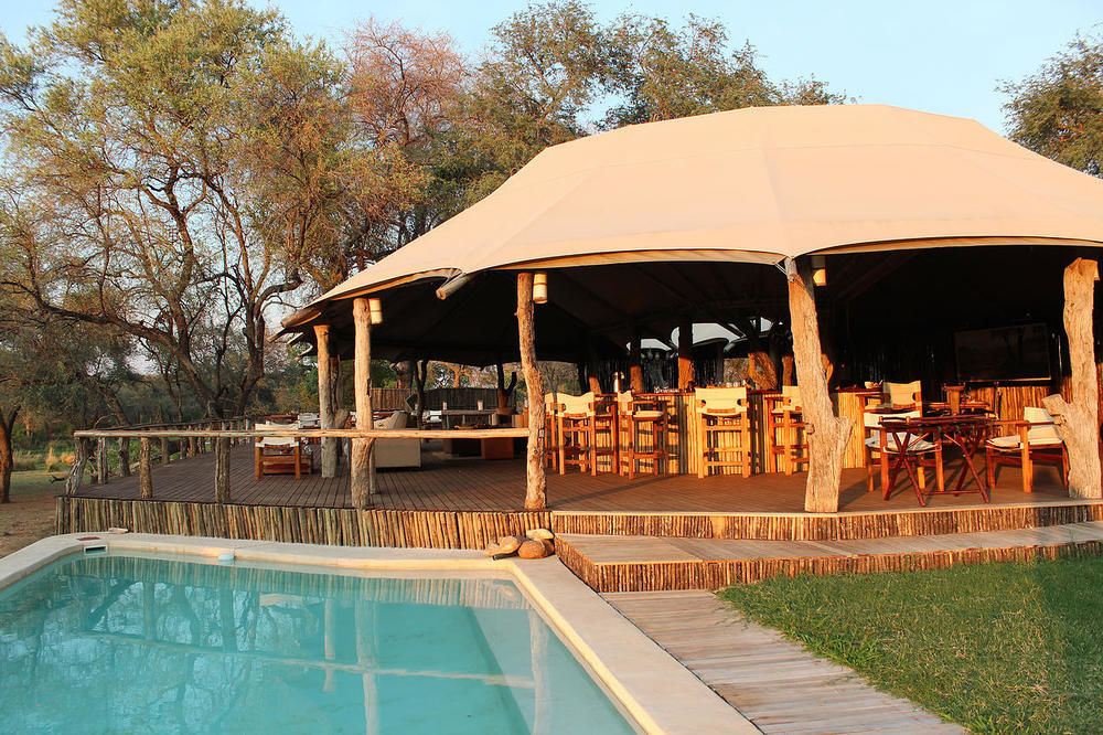 Anabezi Camp Otel Jeki Dış mekan fotoğraf