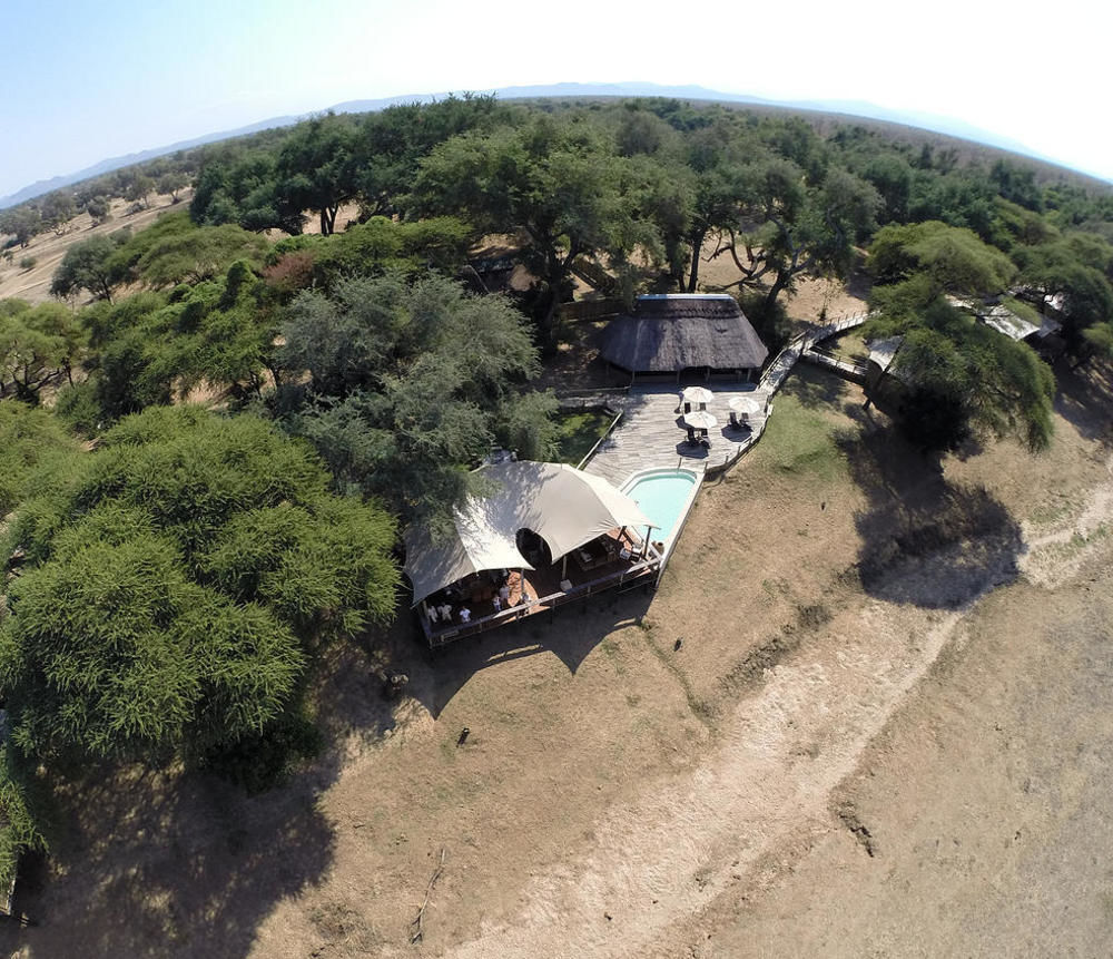 Anabezi Camp Otel Jeki Dış mekan fotoğraf